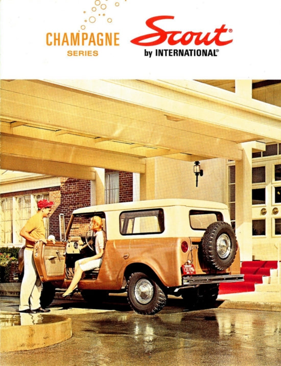 BB-AD-4622-P Binder Books IH MANUALS & DECALS