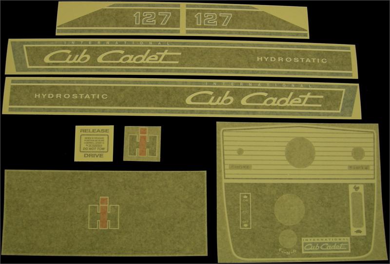 BB-DS-CC-127 Binder Books IH MANUALS & DECALS