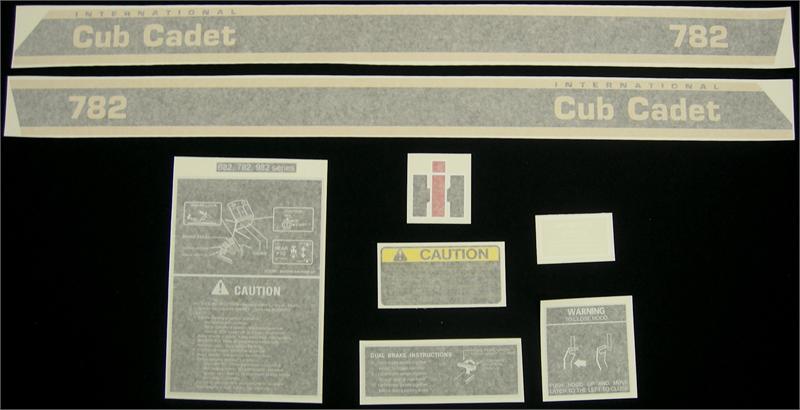 BB-DS-CC-782 Binder Books IH MANUALS & DECALS