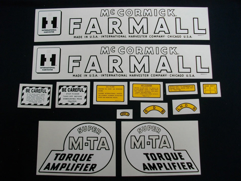 BB-DS-IH-MSMTA Binder Books IH MANUALS & DECALS