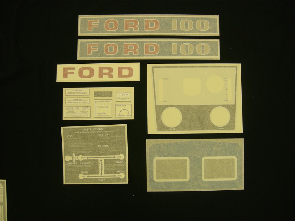 BB-FO-GT-100BM Binder Books IH MANUALS & DECALS
